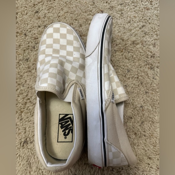 Vans Beige Checkboard slip-on Canvas Shoes - Picture 7 of 9